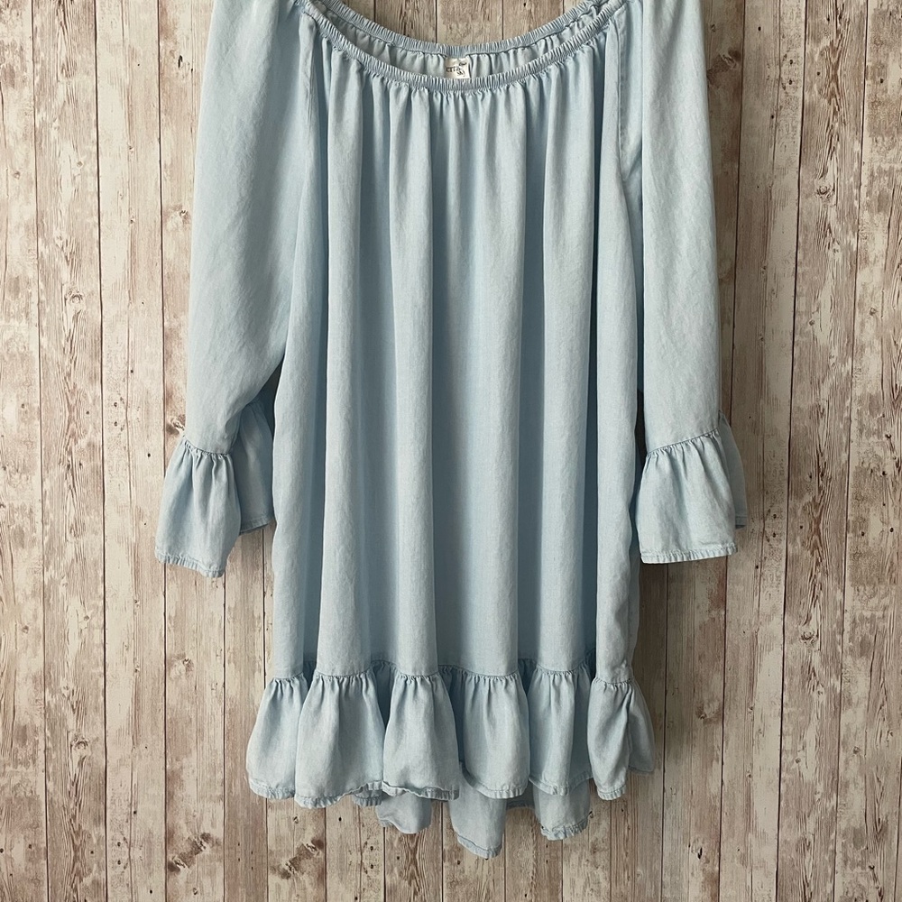 Terra & Sky Womens  2X(20W-22W) Blue Jeans Color Ruffle Blouse 3/4 Bell Sleeve